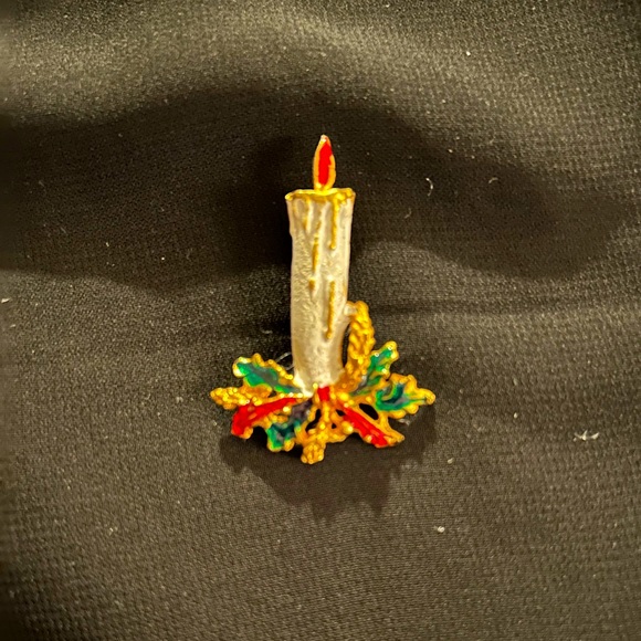 Vintage Jewelry - VTG Enamel Christmas Candle brooch with original gift box.